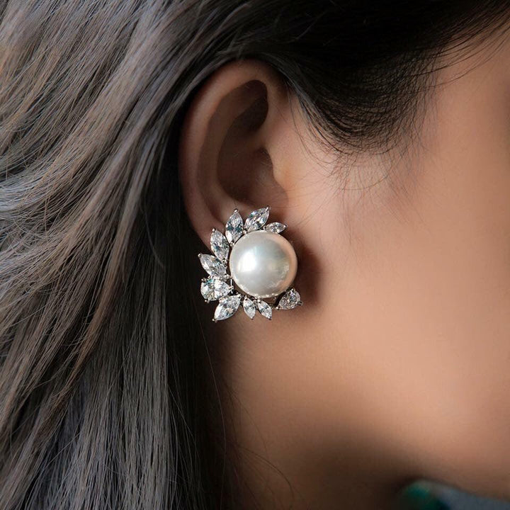 HARRY - PEARL STUD EARRINGS - House Of Shikha